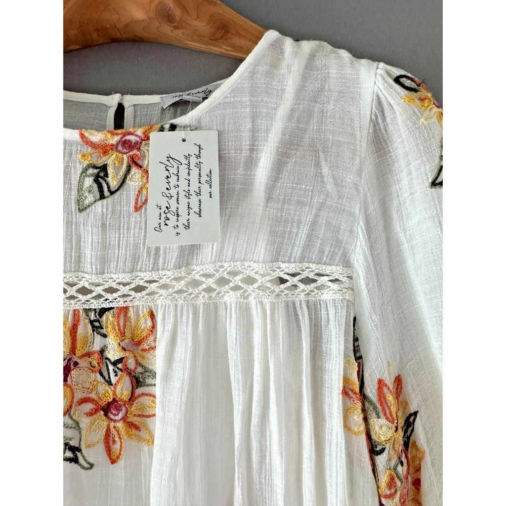 Rose & Everly Sunflower Embroidered Lace Inset Boho Cottage Blouse NWT Women's M - Picture 3 of 12